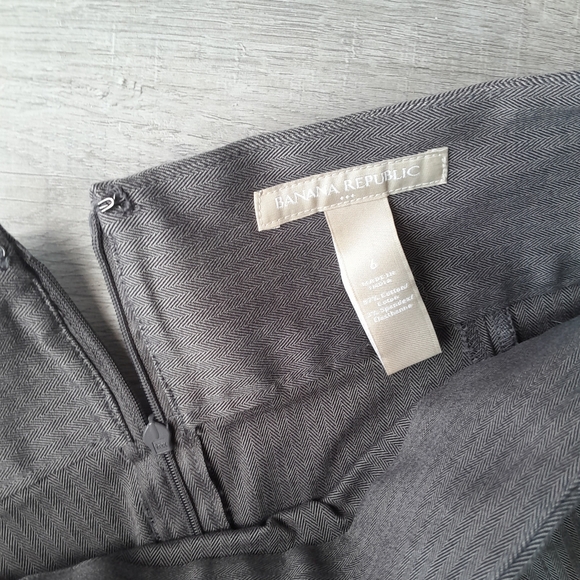 Banana Republic Cotton Grey Pencil Skirt Stretchy Zipper Back Split Size 6 - Picture 2 of 6